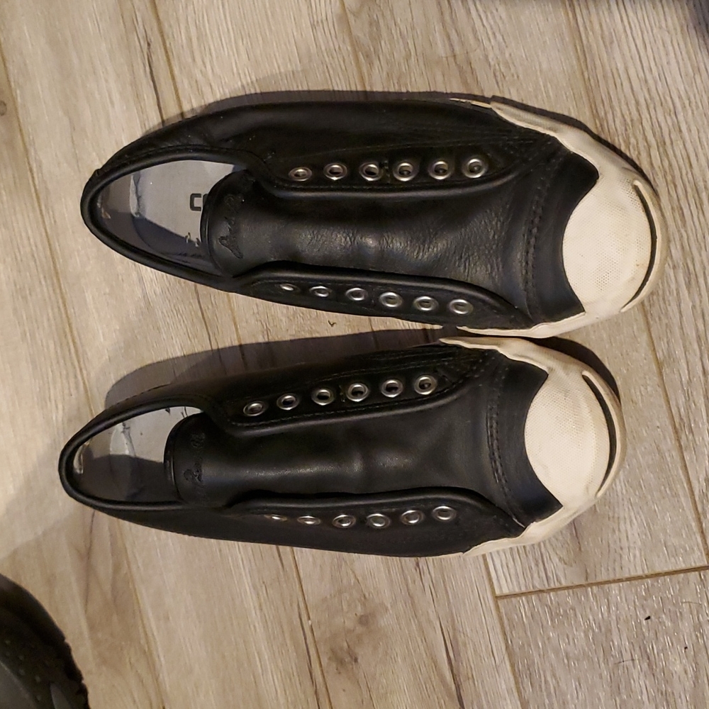 Converse Jack Purcell. Lightly and rarely worn